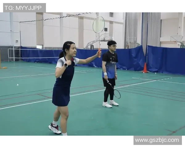 羽毛球盛宴：深入解析南京羽毛球队的比赛策略与经验分享