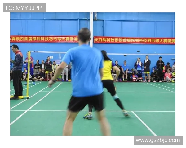 重庆羽毛球队配合问题引发热议球员间默契与战术选择成焦点